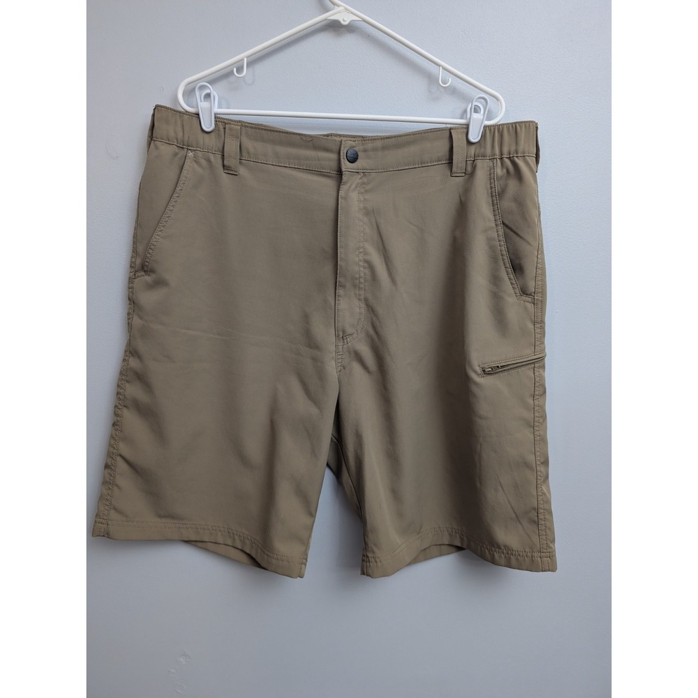 E4 Wrangler Outdoors Mens Brown Utility Shorts Size 38